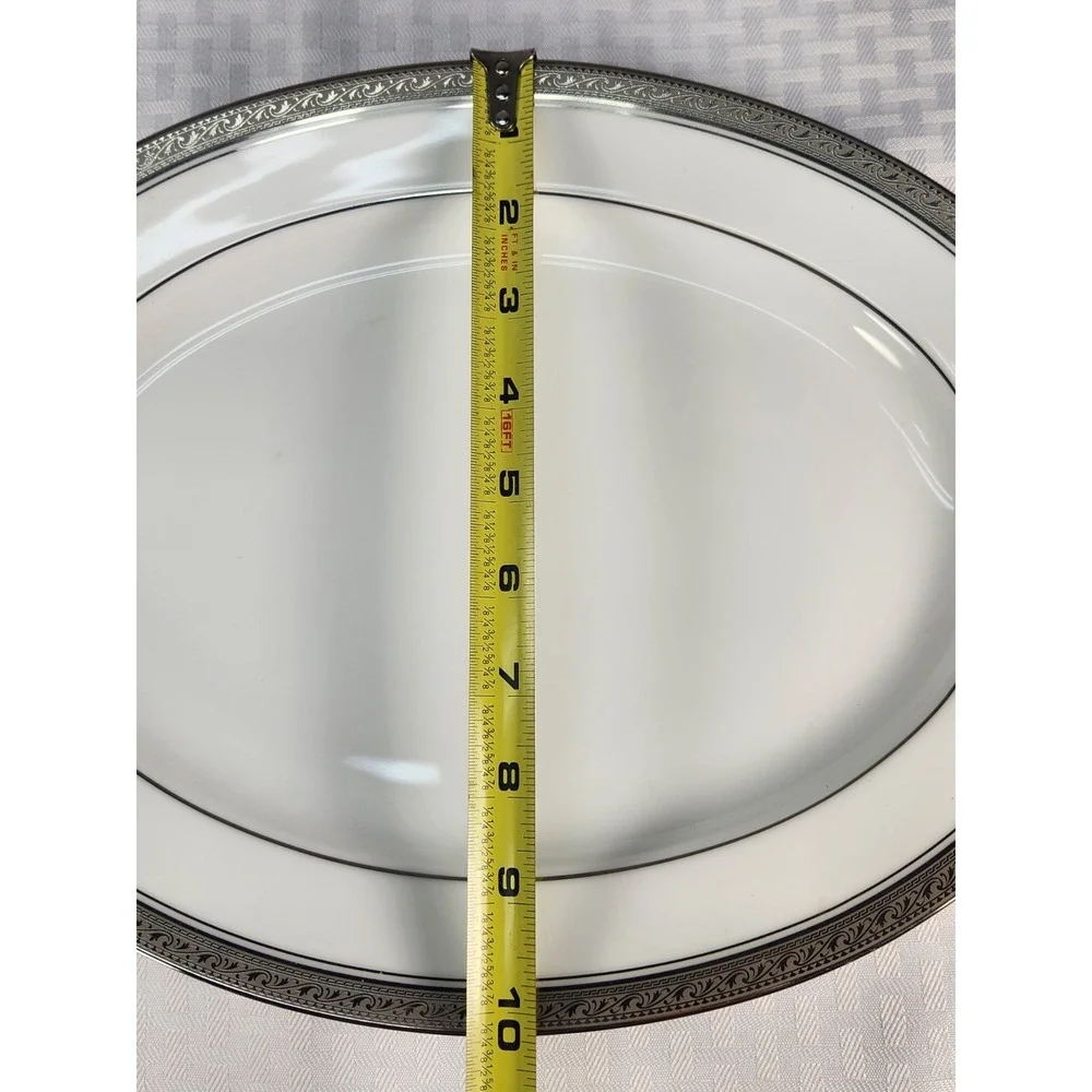 Noritake crestwood platinum